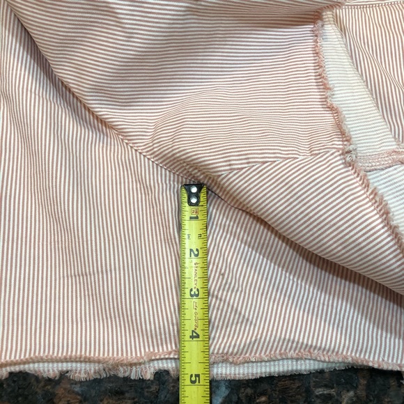Gap Raw Hem Pink & White Stripe Shorts - Picture 5 of 8